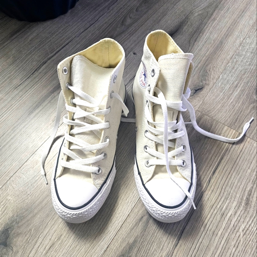 Chuck Taylor All Star Unisex High Top Shoes